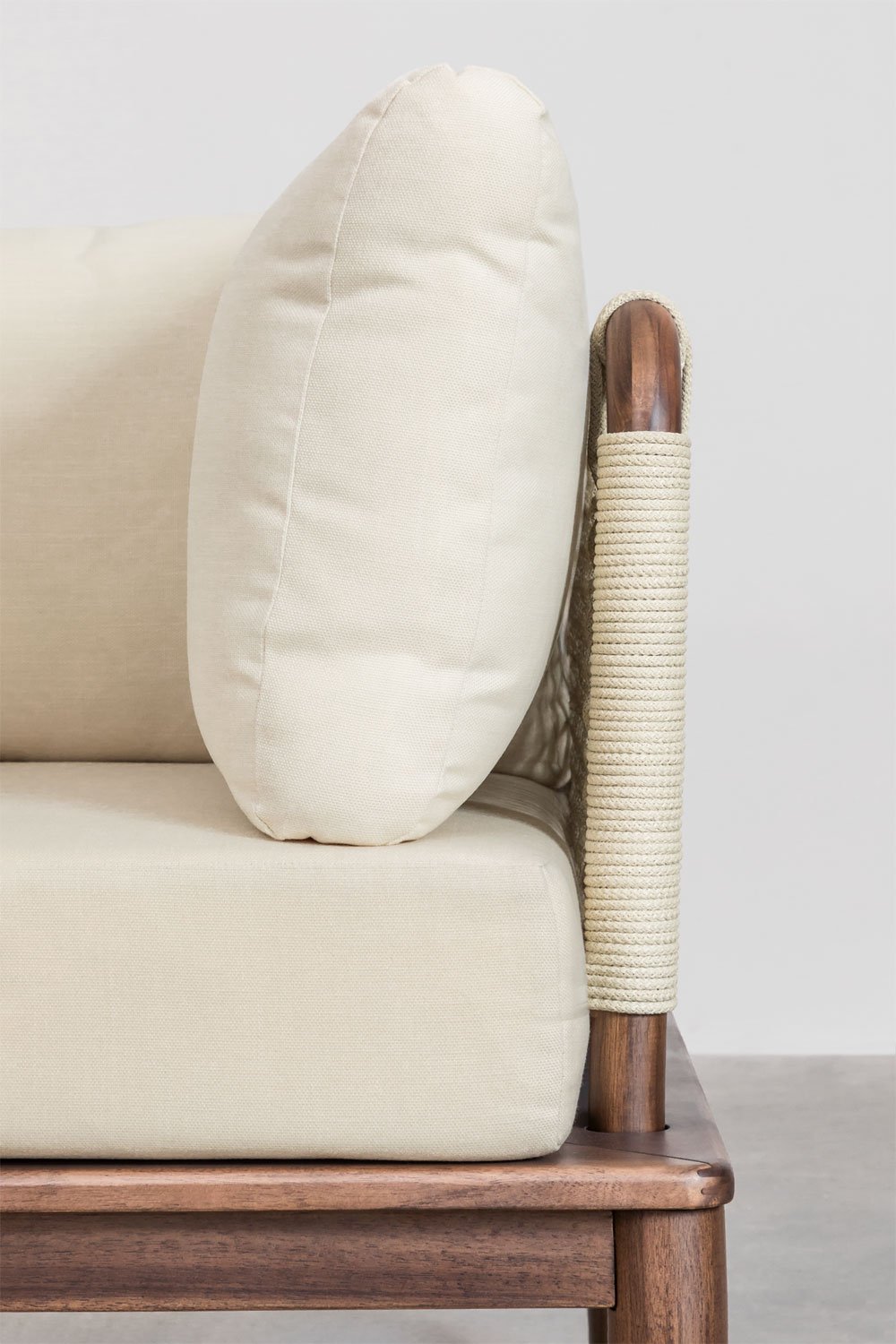 Set da giardino con divano componibile in 4 pezzi con 2 poltrone angolari, pouf e poltrona in legno di acacia Giulia