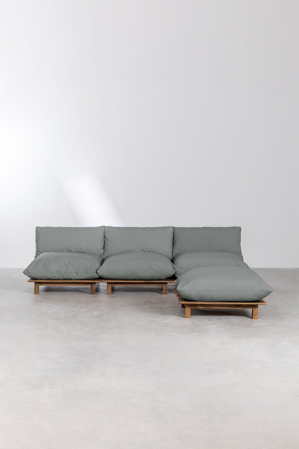 Divano reclinabile modulare da giardino a 3 pezzi con pouf in legno di acacia Brina