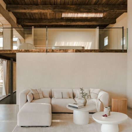 Divano componibile in 3 pezzi con pouf Fogler