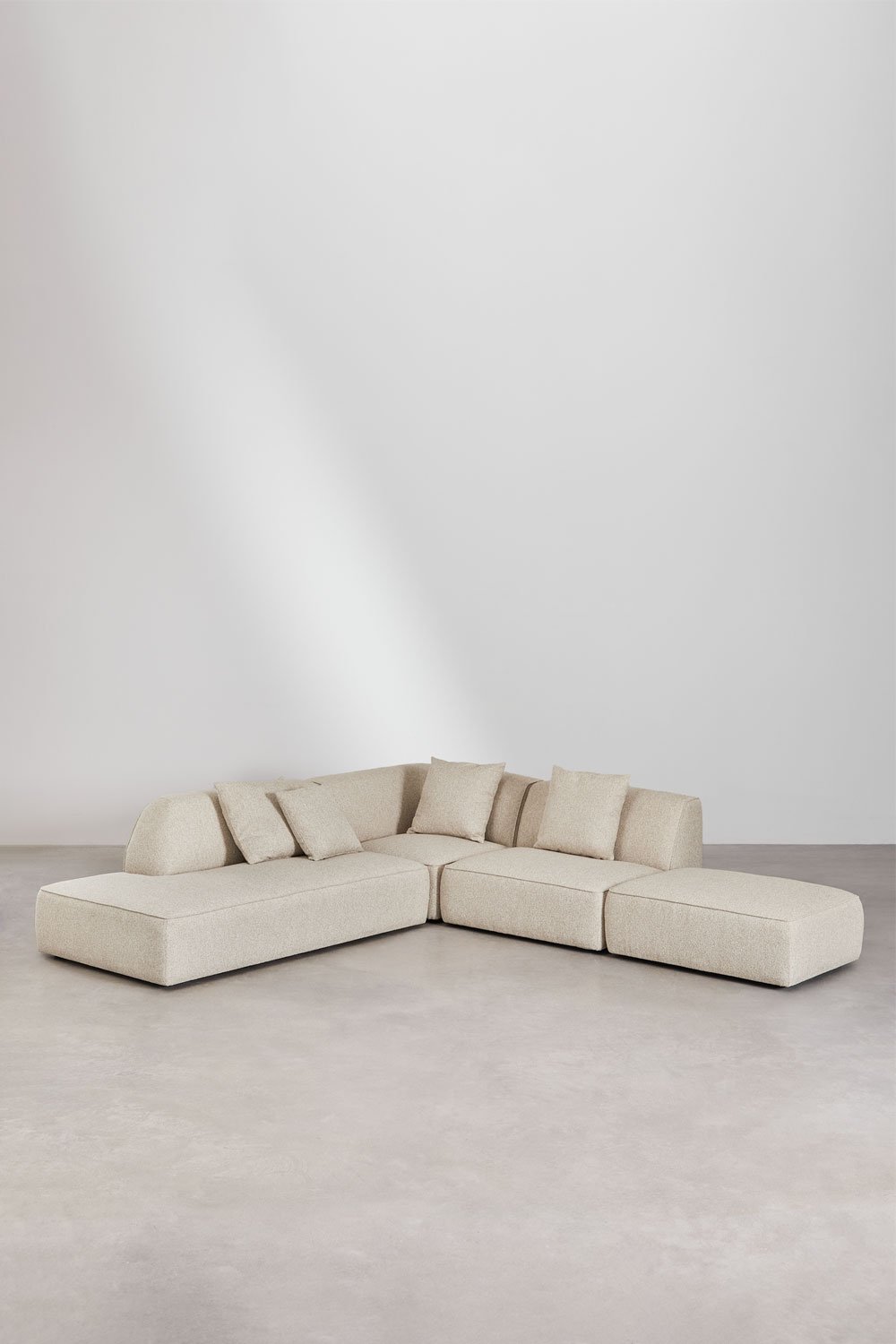Divano modulare angolare a 3 pezzi con chaise longue sinistra e pouf rivestito Cardea