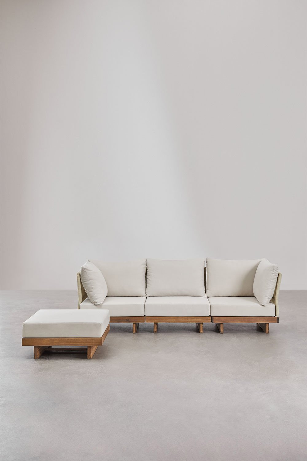Divano modulare Dailin a 3 pezzi con 2 poltrone angolari e pouf in legno di acacia