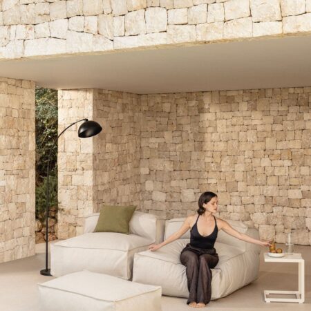 Divano modulare e pouf componibile in 2 pezzi per Garden Dojans