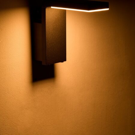 Lampada da parete LED solare da esterno in alluminio Luxore
