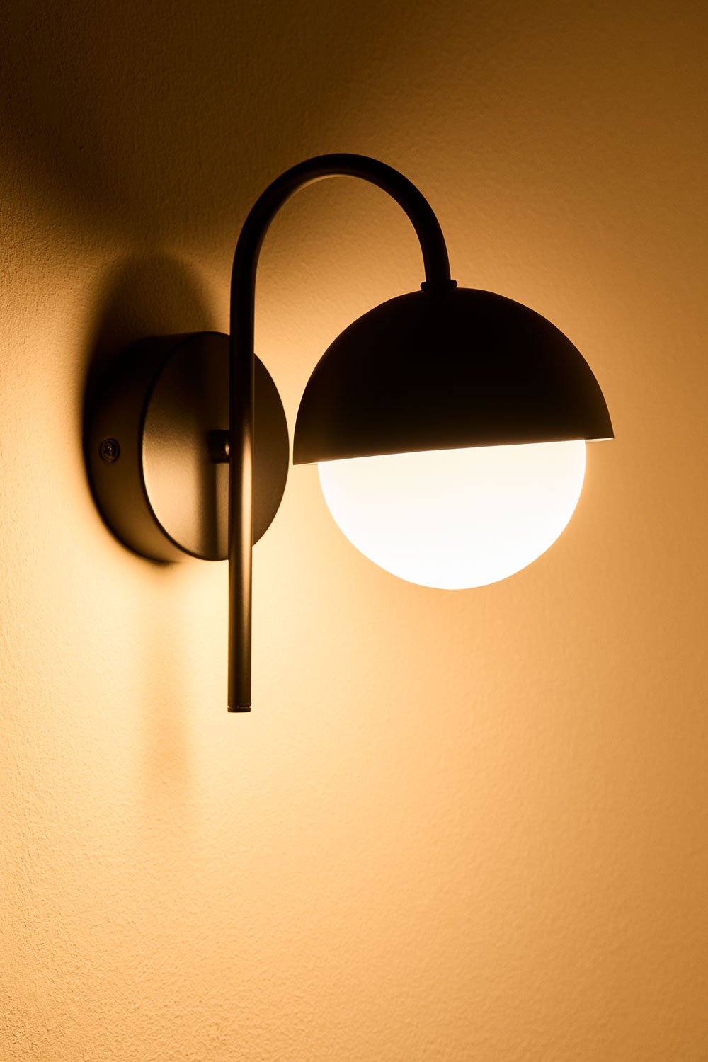 Lampada da parete in metallo Birgit