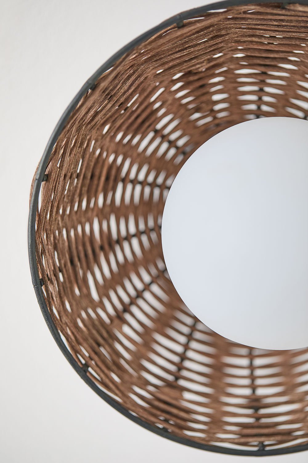 Lampada da parete in rattan Lutyen