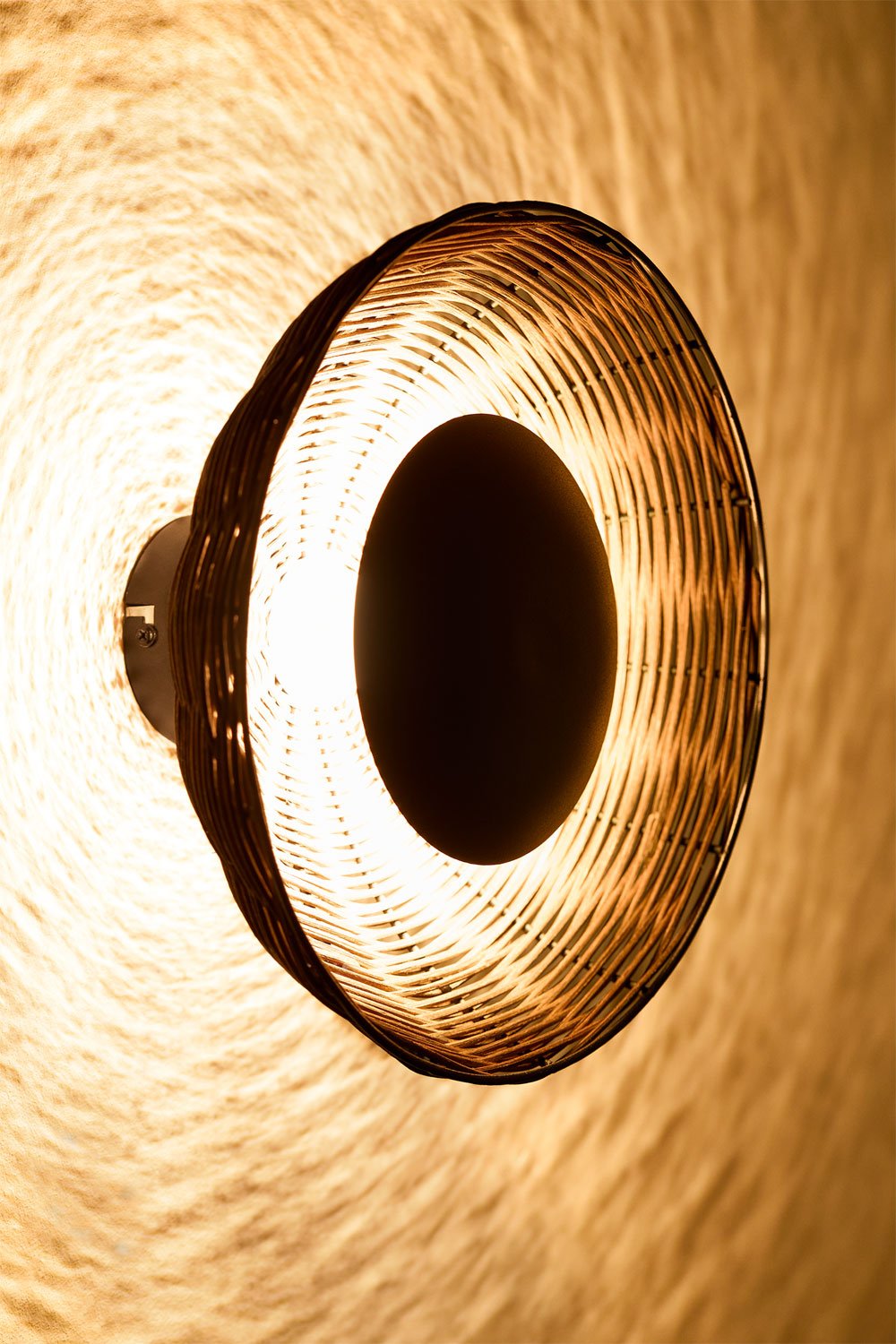 Lampada da parete LED in rattan Lutyen