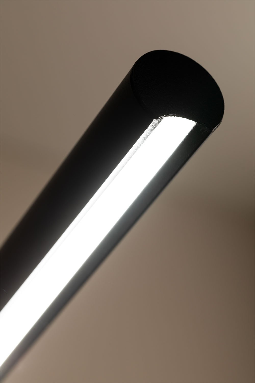 Plafoniera lineare a LED in alluminio (120 cm) Wilen