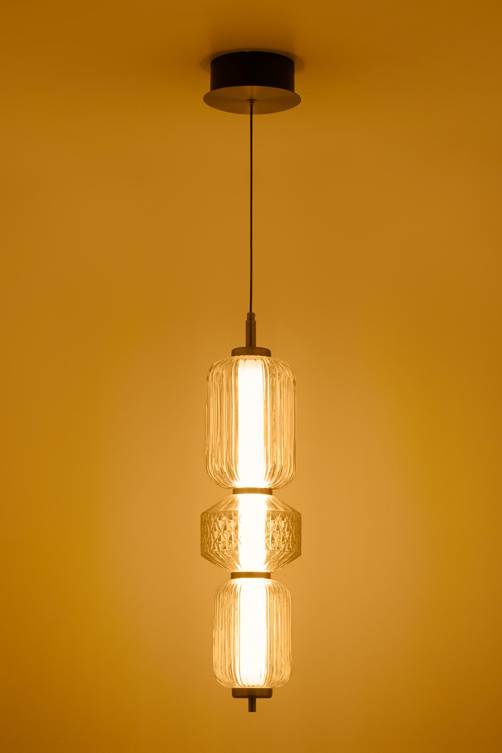Plafoniera LED Necsar in ferro e vetro