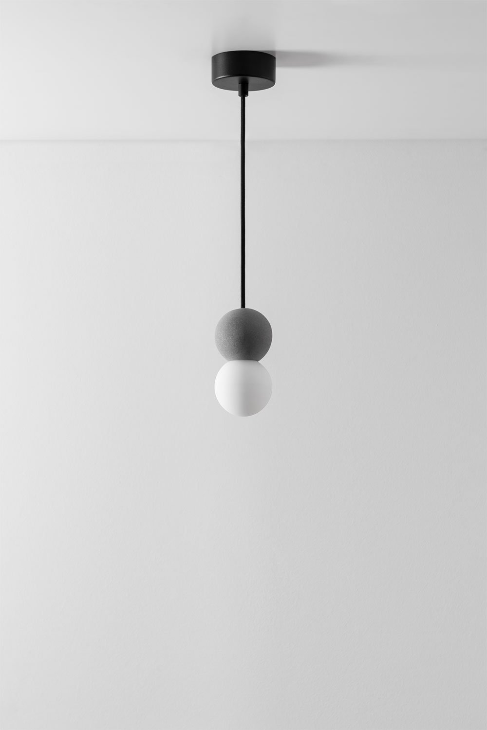 Lampada da soffitto in cemento con sfera in vetro Bublik