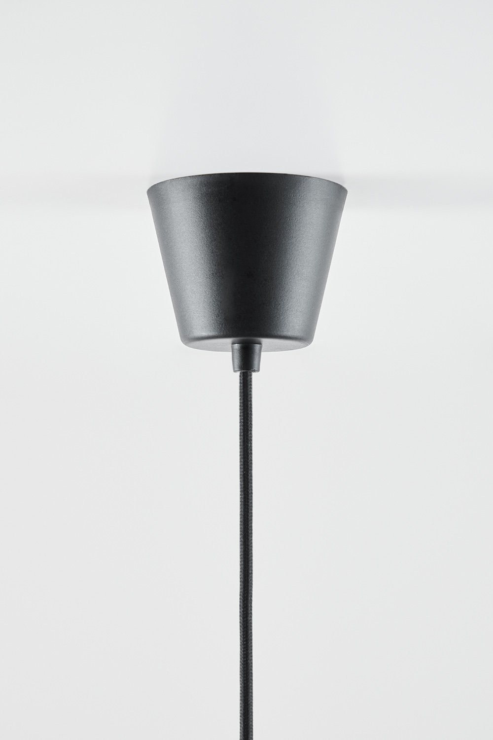 Lampadario in ferro Alicia