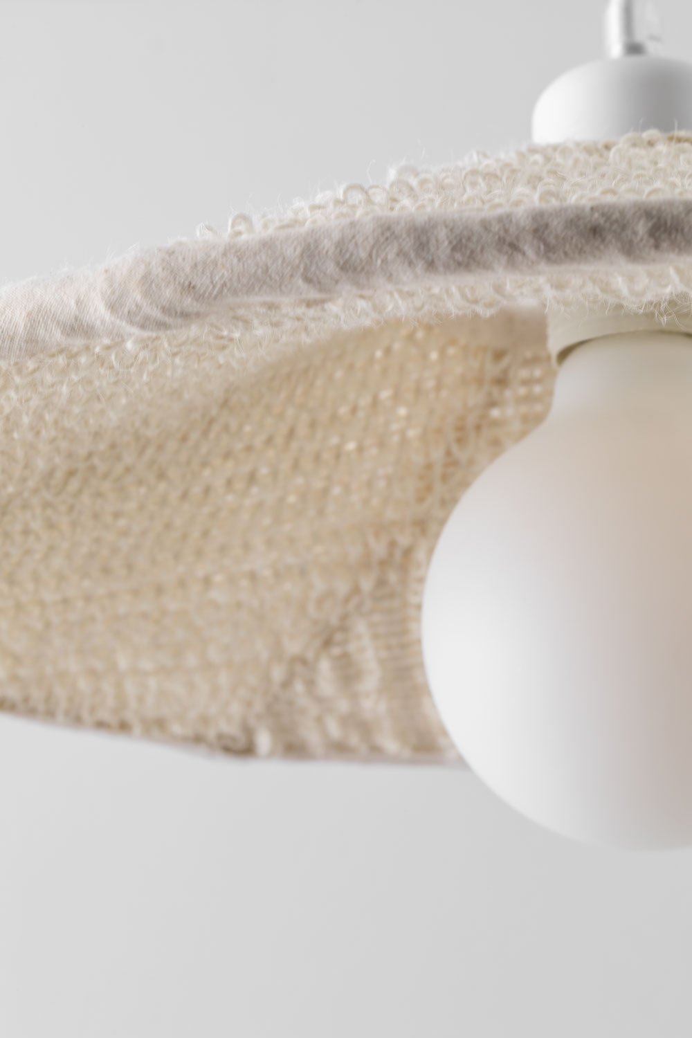 Lampada da soffitto Massina in lino