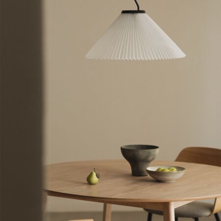 Lampada da soffitto Suellen in metallo e tessuto
