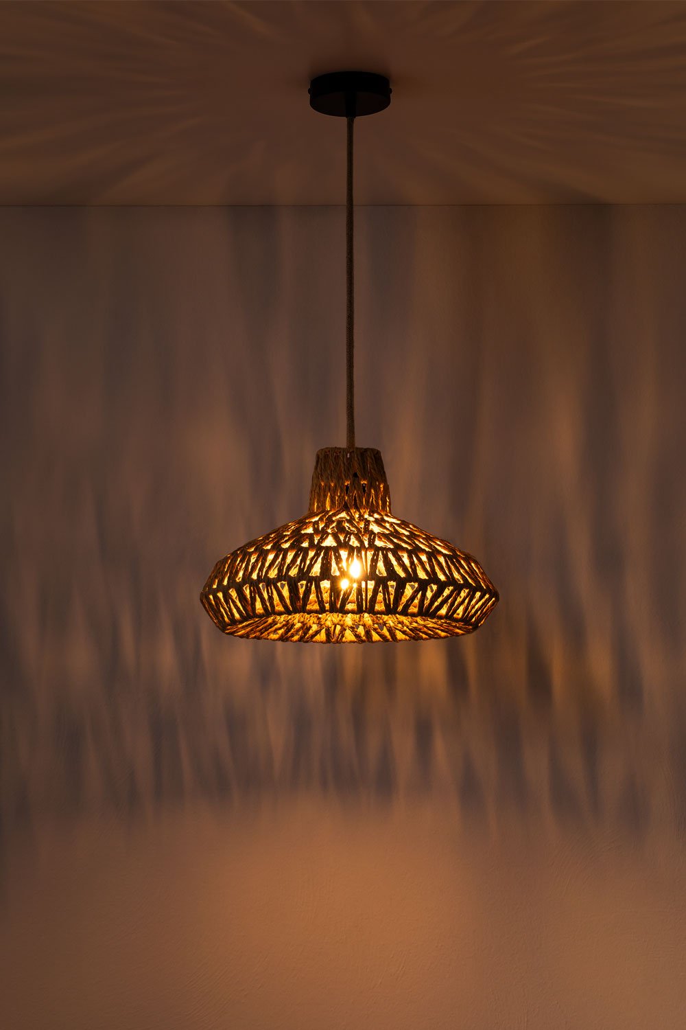 Lampadario in carta intrecciata Maslany