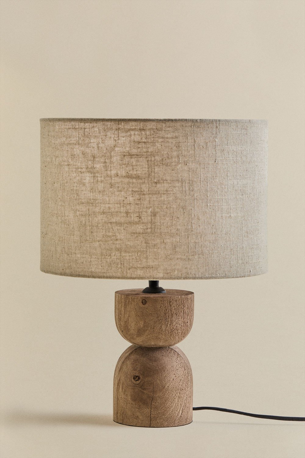 Lampada da tavolo ↑40 cm in legno di mango e lino Gabina