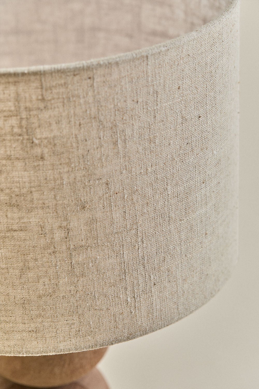 Lampada da tavolo ↑40 cm in legno di mango e lino Gabina