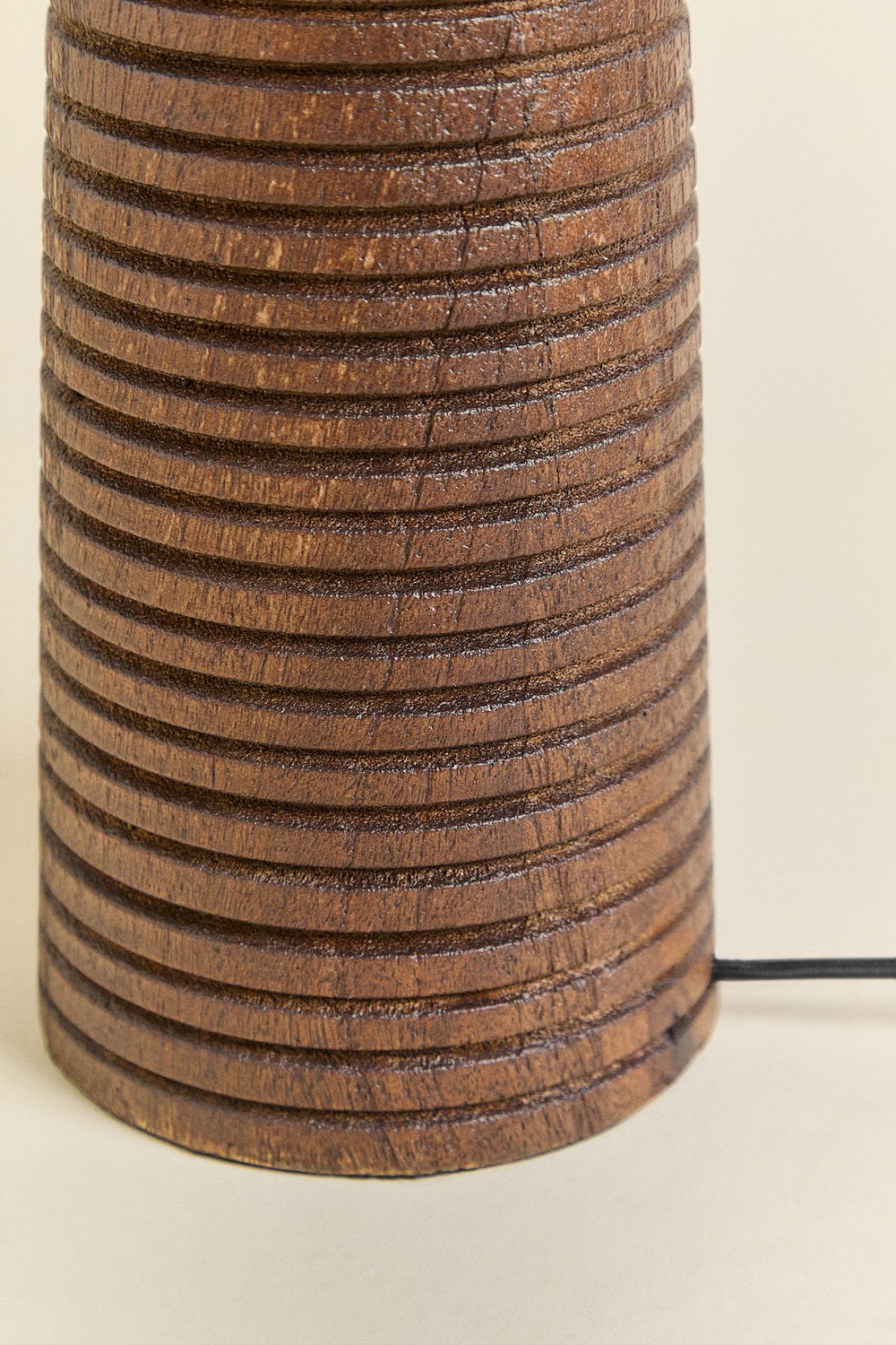 Lampada da tavolo ↑75 cm in legno di mango e lino Sirmione
