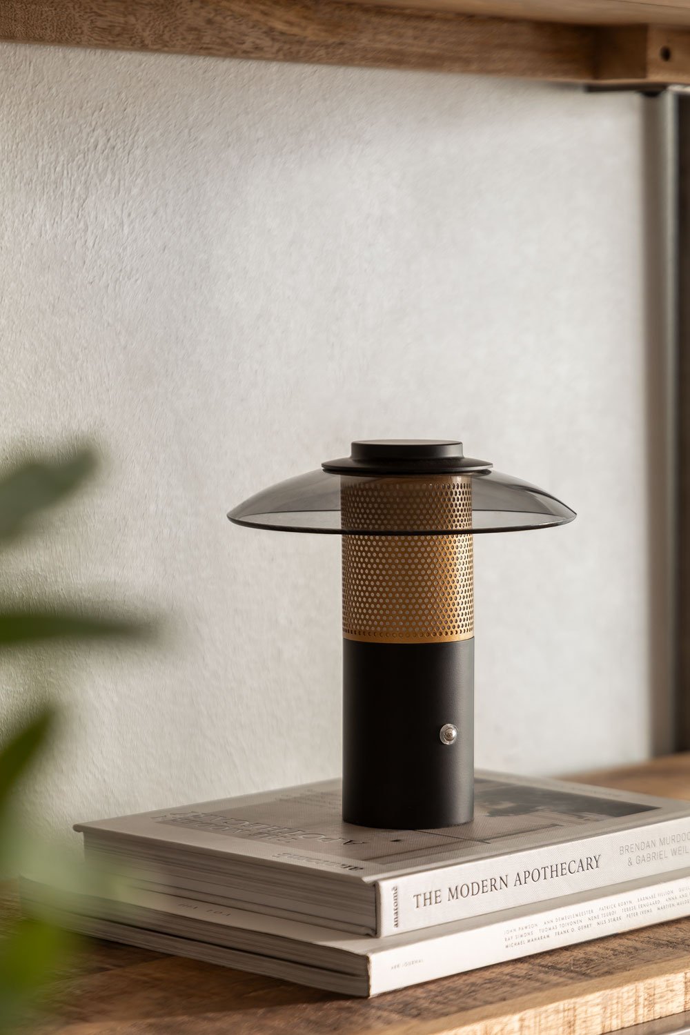 Lampada da Tavolo LED Wireless in Vetro e Acciaio Lispect