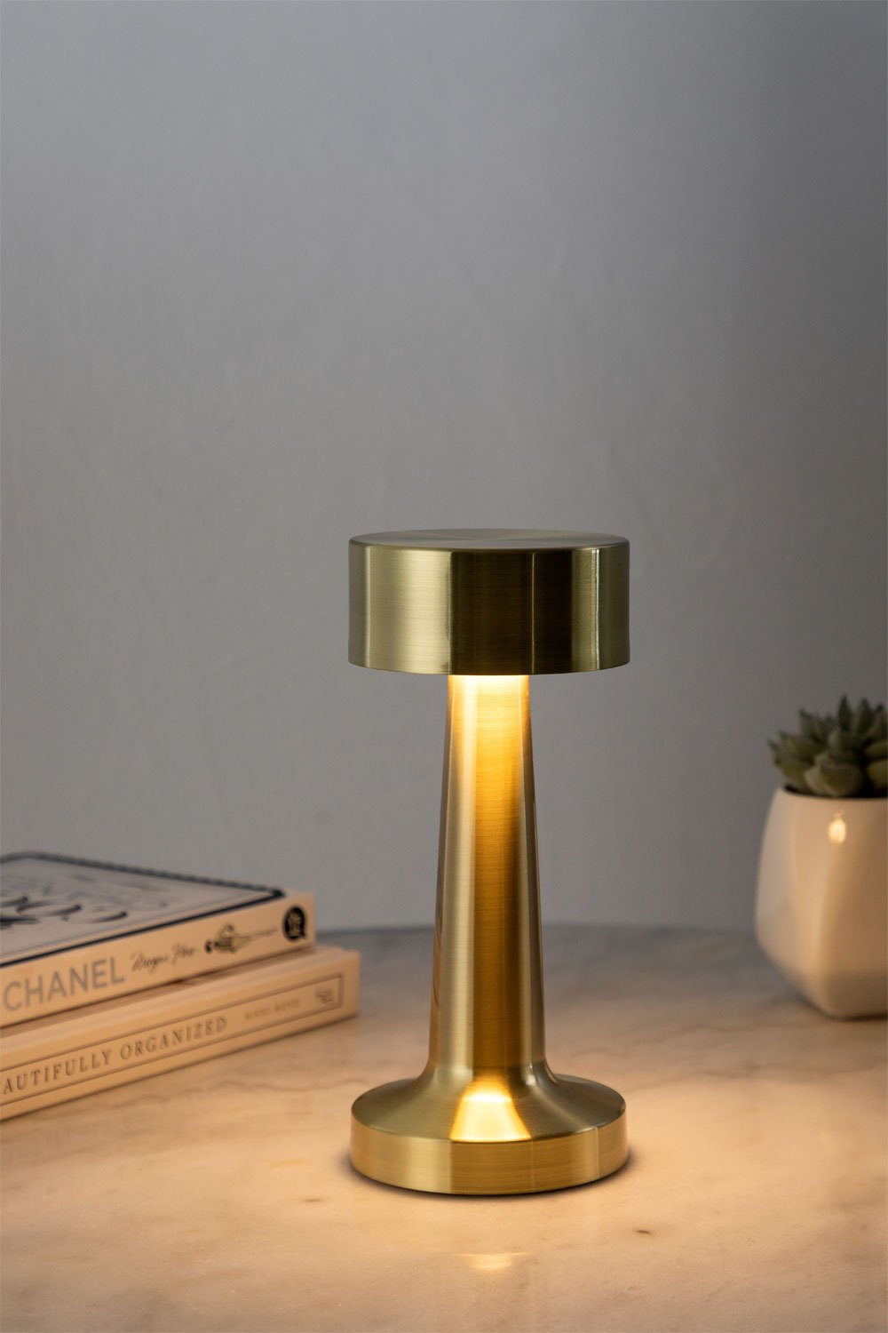 Lampada da tavolo a LED senza cavi Mull