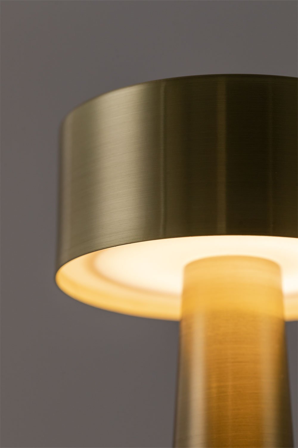 Lampada da tavolo a LED senza cavi Mull