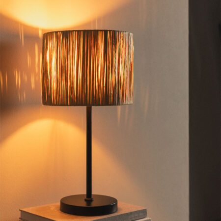 Lampada da Tavolo in Ferro e Carta Intrecciata Casandra