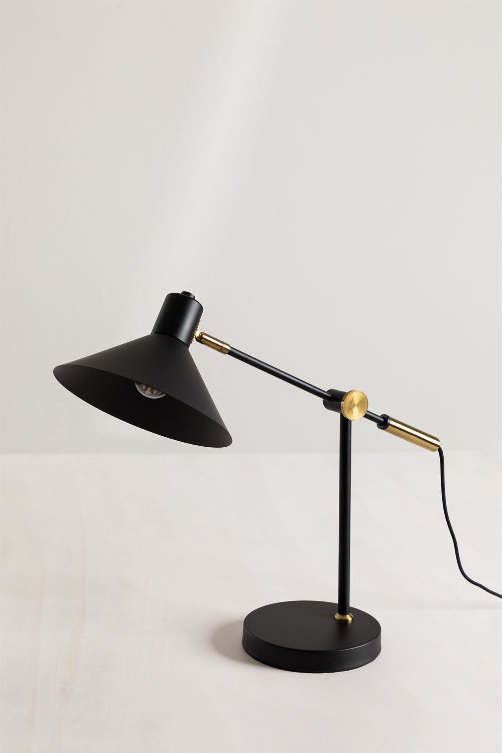 Lampada da tavolo Clayt