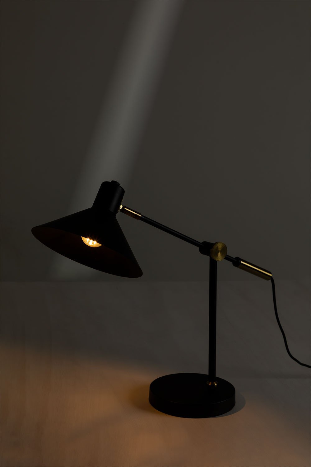 Lampada da tavolo Clayt