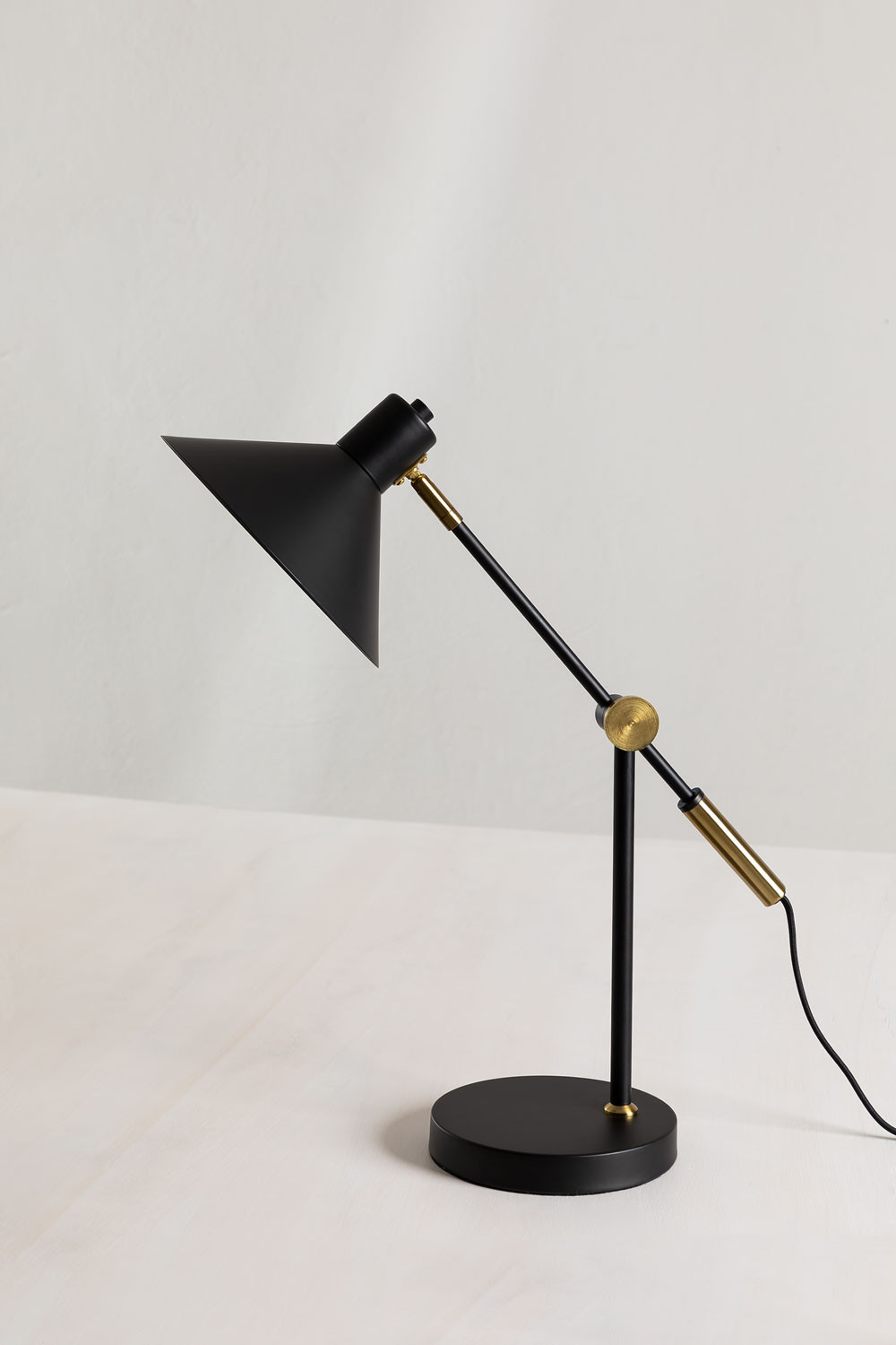 Lampada da tavolo Clayt