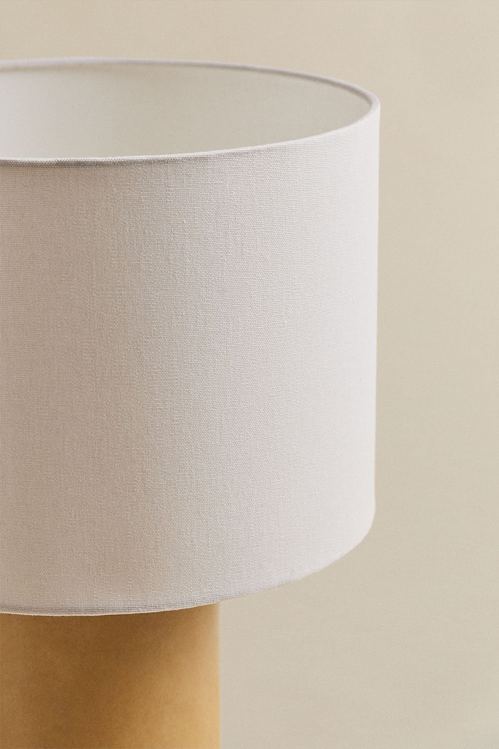 Lampada da tavolo Dianta in lino e fibra di vetro