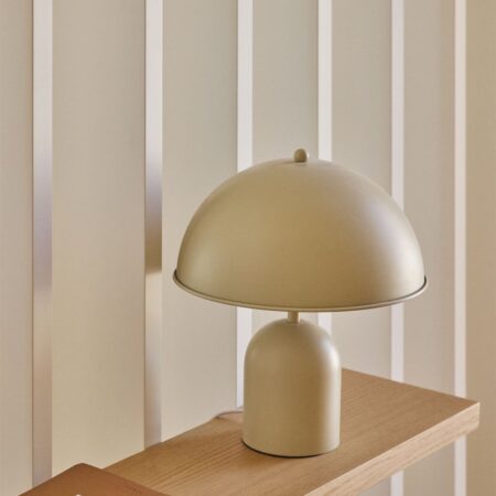 Lampada da tavolo Haile in metallo