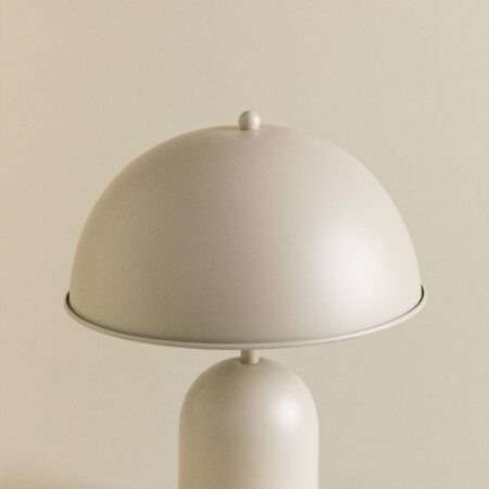 Lampada da tavolo Haile in metallo