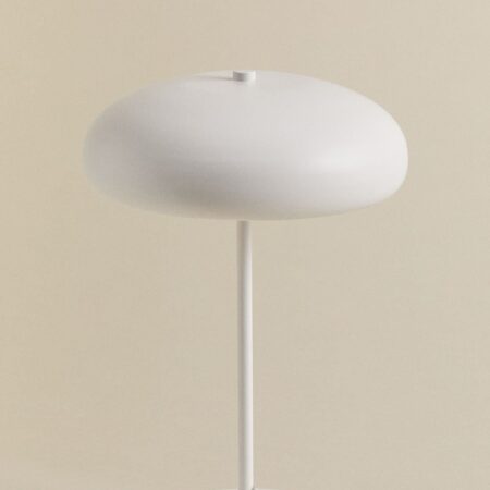 Lampada da tavolo Hilma in metallo