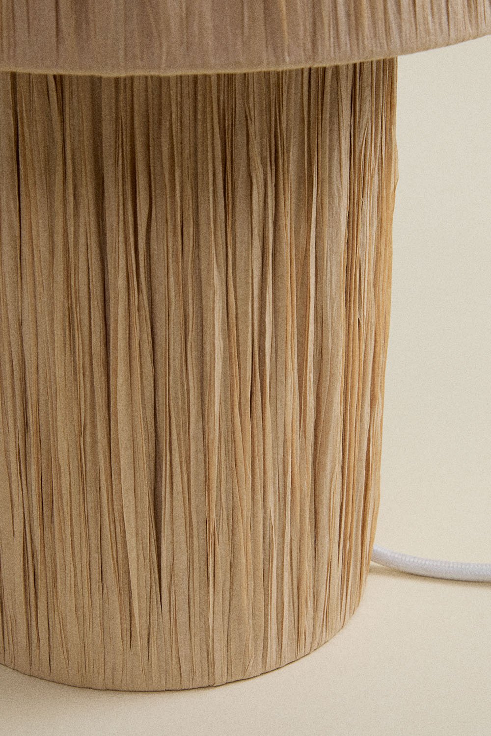 Lampada da tavolo in carta Nironalde