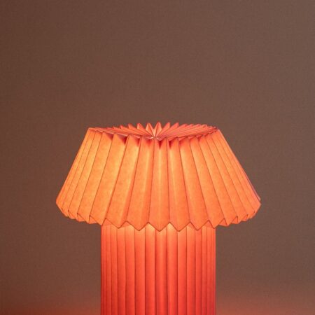 Lampada da tavolo in carta per bambini Lesina
