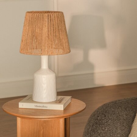 Lampada da tavolo in ceramica Elin