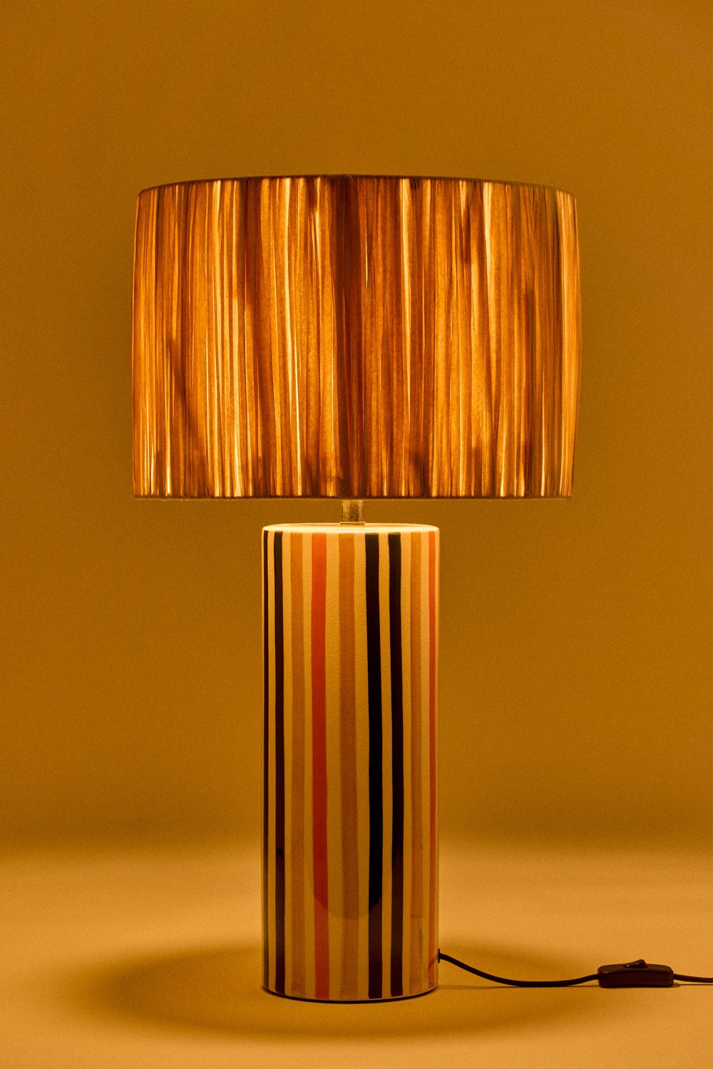 Lampada da tavolo in gres e rafia Arendal