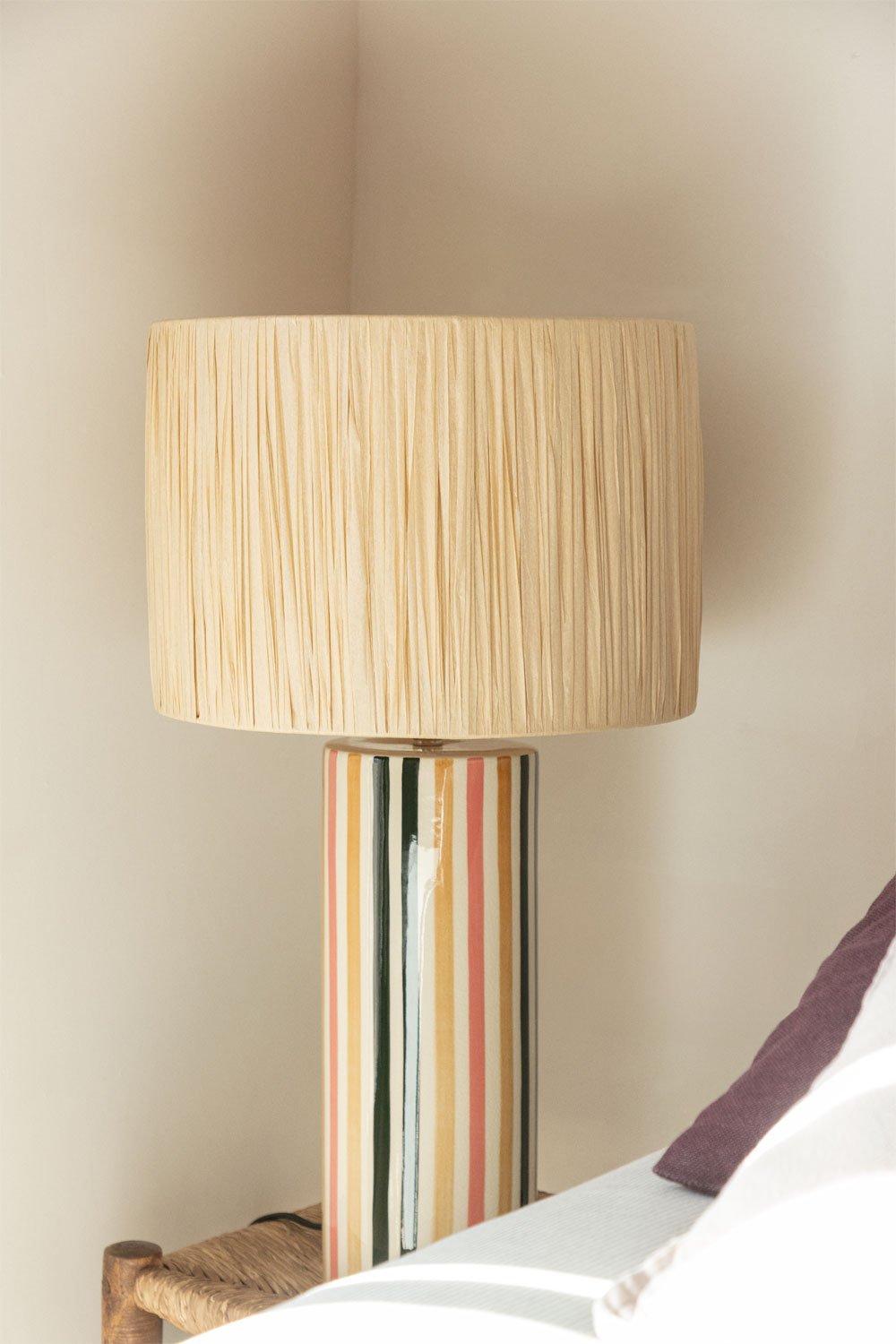 Lampada da tavolo in gres e rafia Arendal