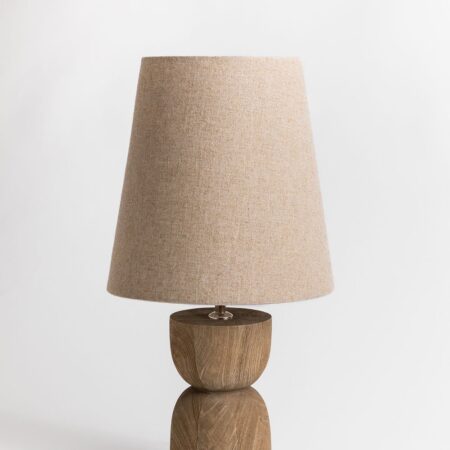 Lampada da tavolo Cruster in legno di mango e lino