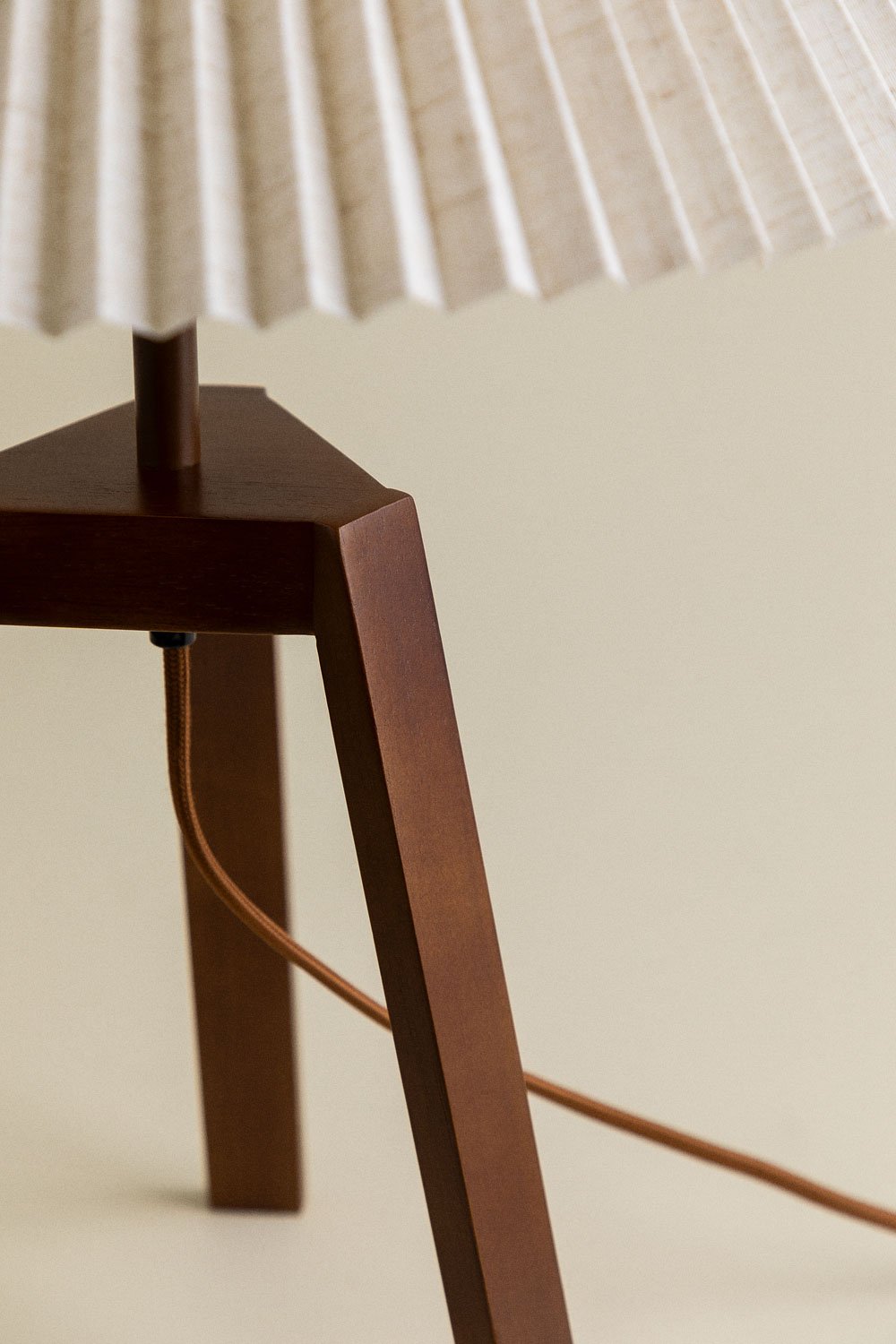 Lampada da tavolo in lino e legno Vivaldo
