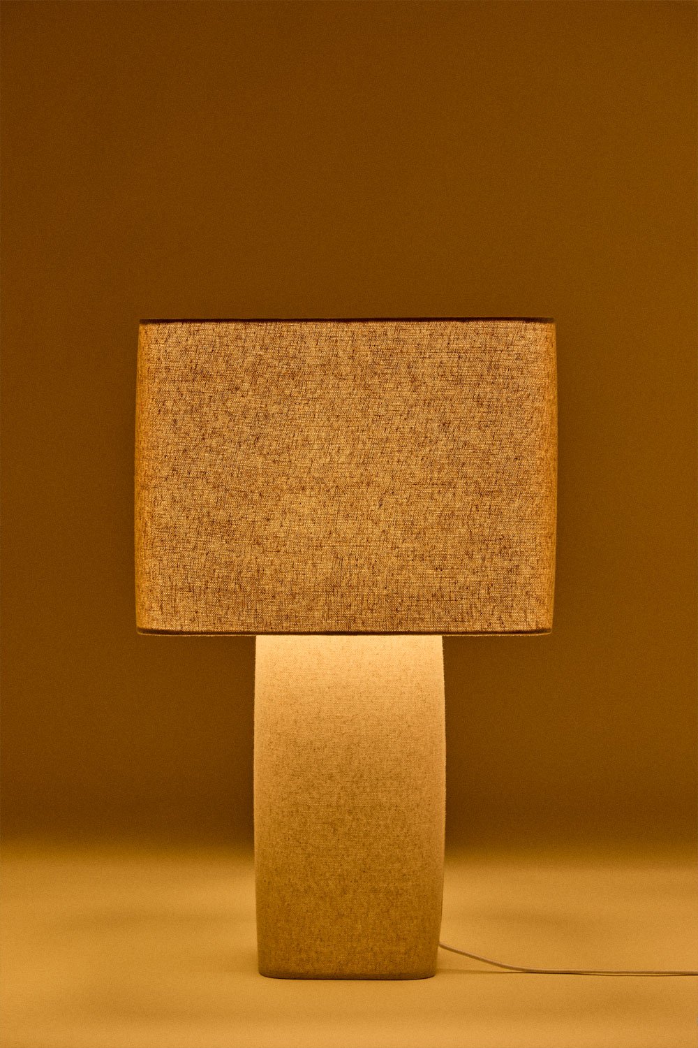 Lampada da tavolo in lino Rivos