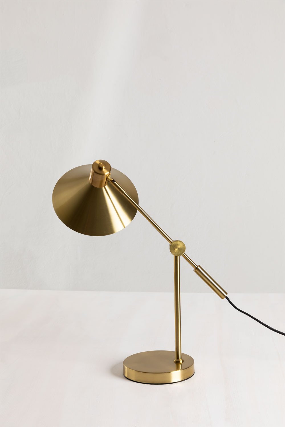 Lampada da tavolo in metallo Clayt