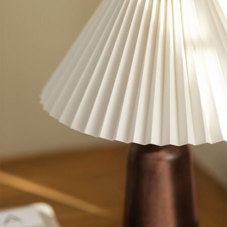 Lampada da tavolo Jeremaia in legno