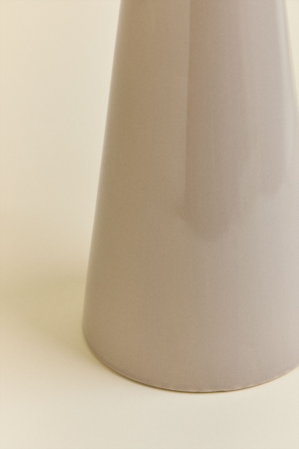 Lampada da tavolo Jevora 60cm in ceramica e lino