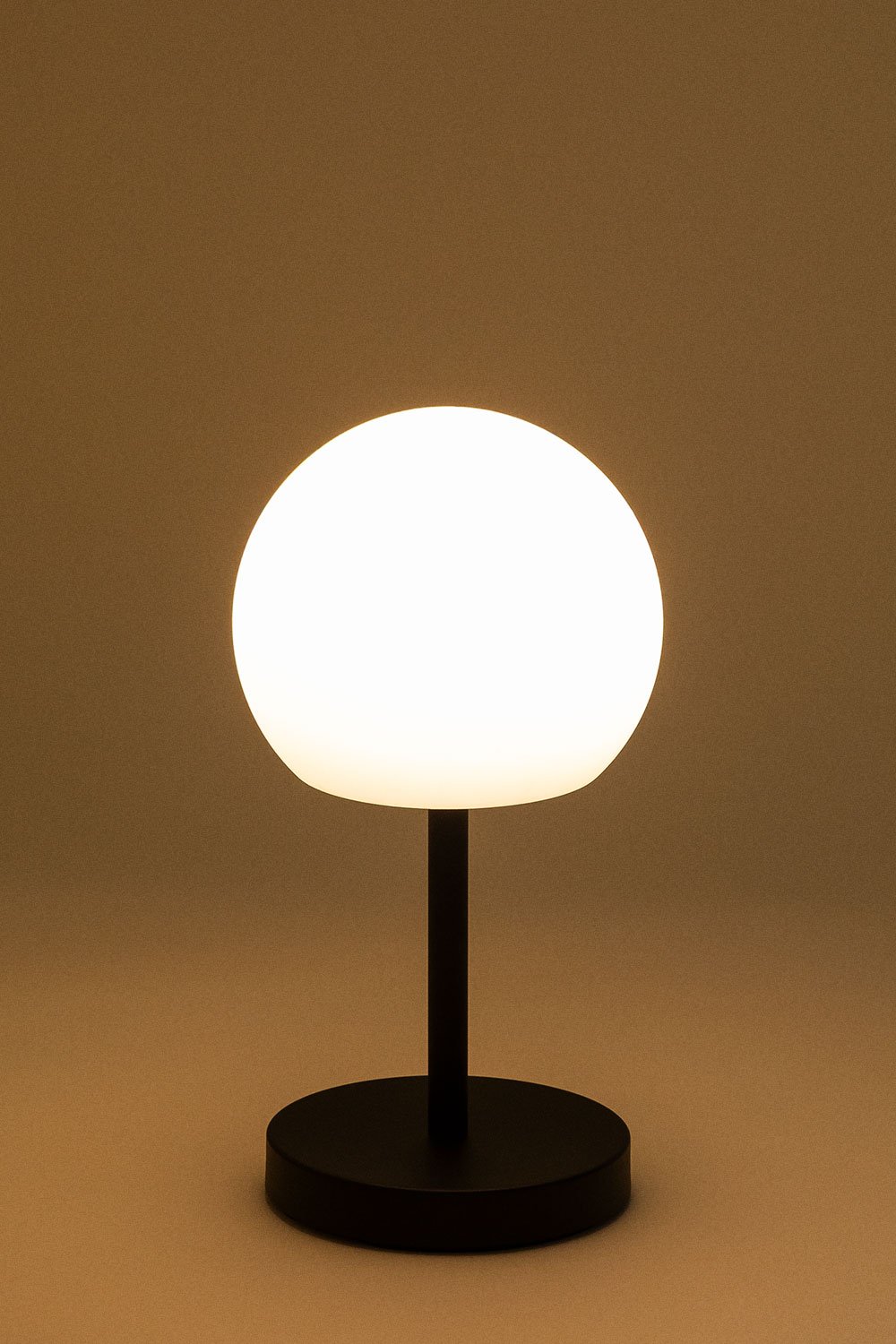 Lampada da tavolo LED wireless in ferro Kiemery