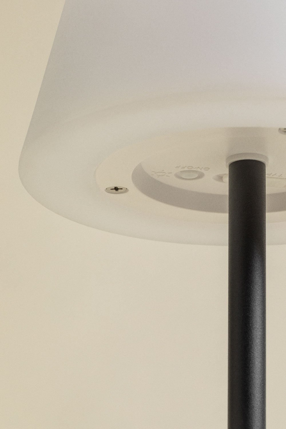 Lampada da tavolo LED senza fili Megumi