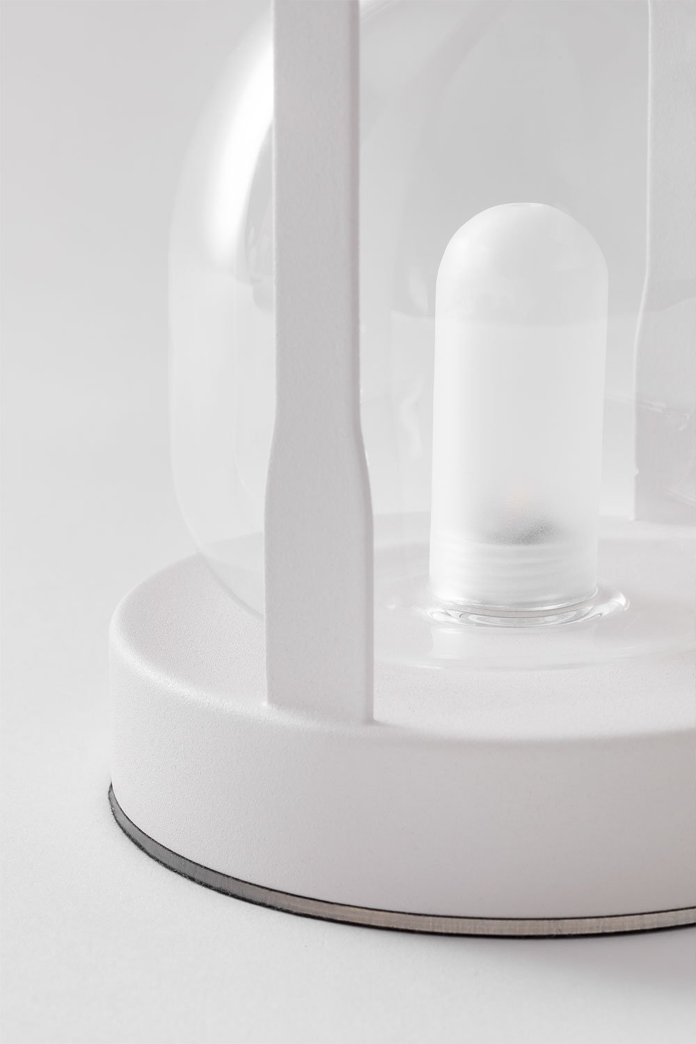 Lampada da tavolo LED senza fili in ferro e vetro Samia