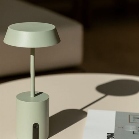 Lampada da tavolo LED senza fili Uliana