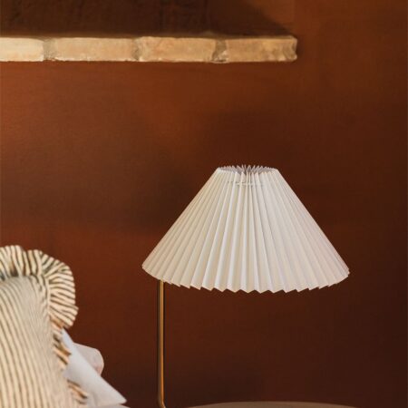 Lampada da tavolo Meixia in metallo