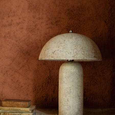 Lampada da tavolo Noreia in cartapesta