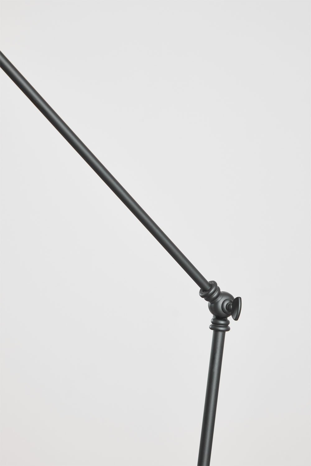 Lampada da terra a LED in ferro Valtyn