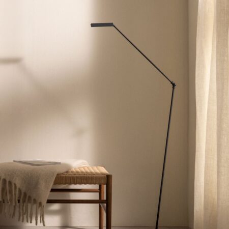 Lampada da terra a LED in ferro Valtyn
